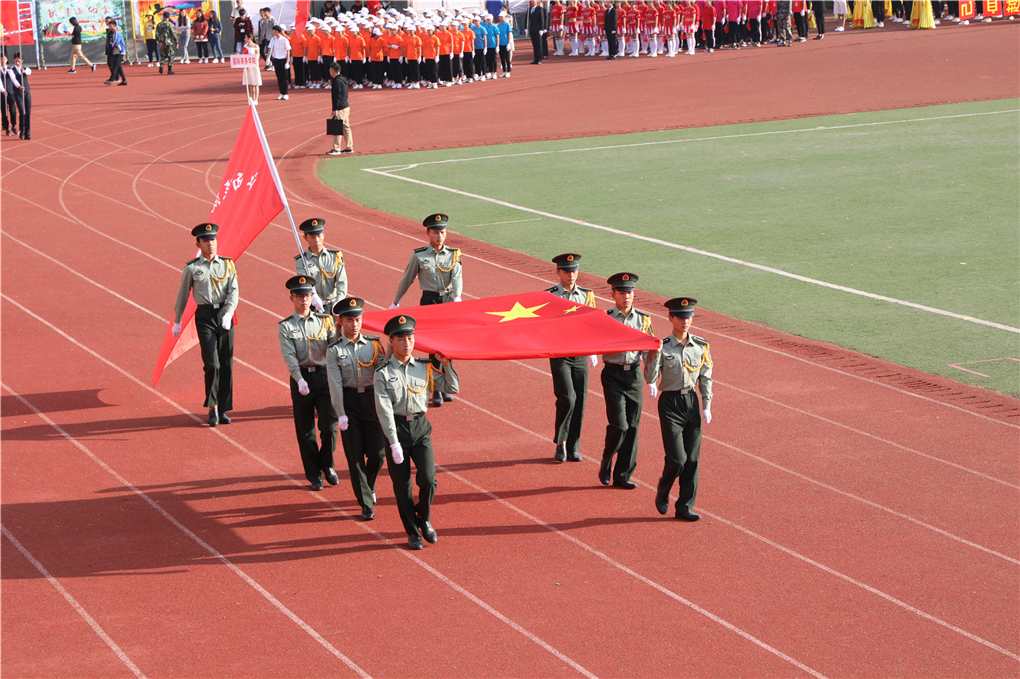 20181101154104209329702735.jpg CL8A7300.jpg