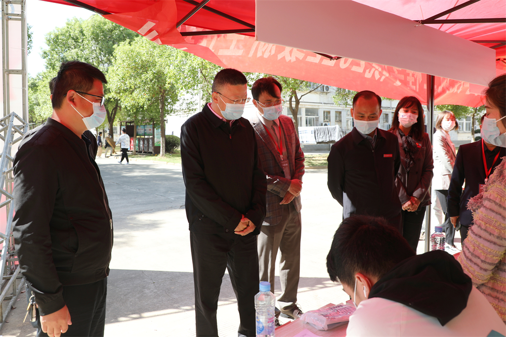 20221013166564963356402502.jpg 1D9A3353.jpg