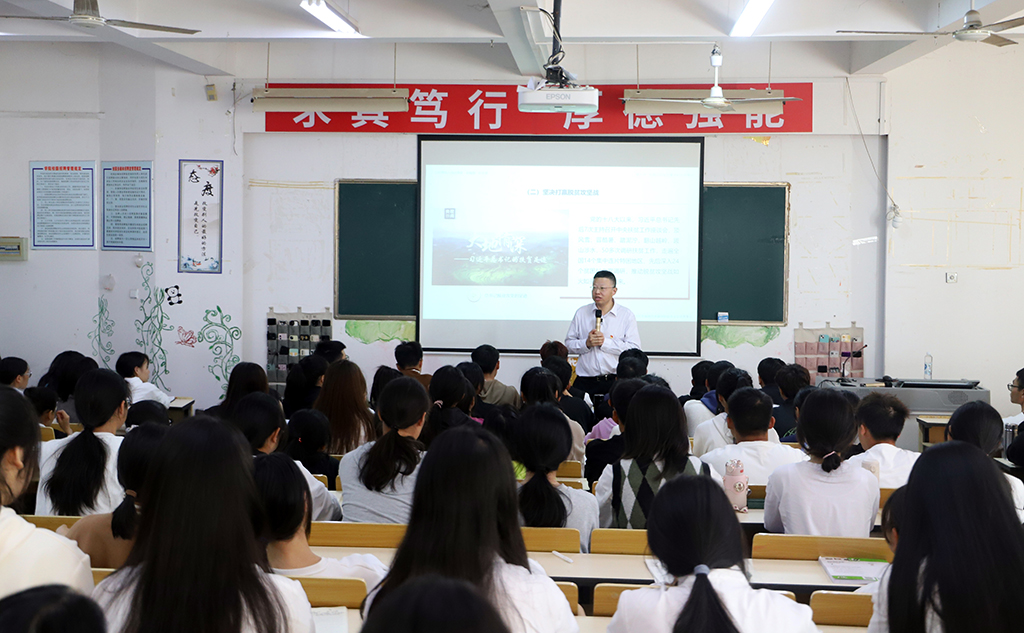 20221110166808181760602837.jpg 彭2.jpg