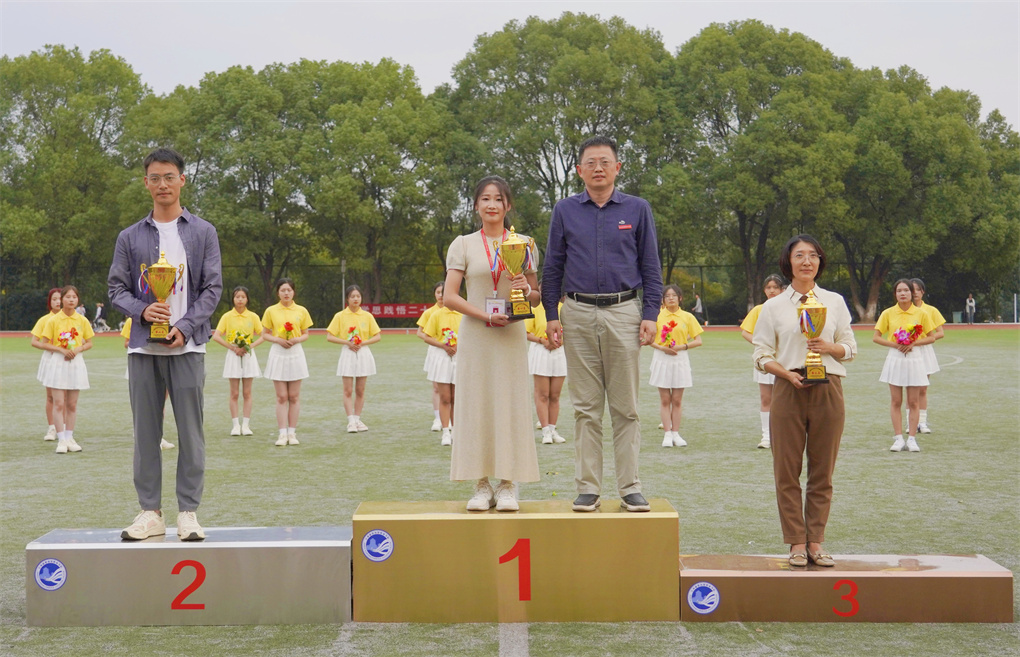 20231106169923365884303253.jpg 学生普通组团体总分前三_副本.jpg